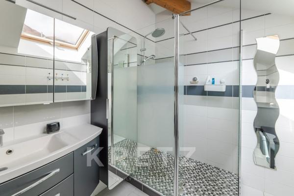 Annecy-le-Vieux – Quartier du Petit Port - Maison vue Lac