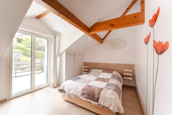 Annecy-le-Vieux – Quartier du Petit Port - Maison vue Lac