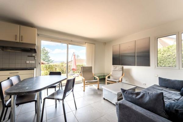 Annecy-le-Vieux – Quartier du Petit Port - Maison vue Lac