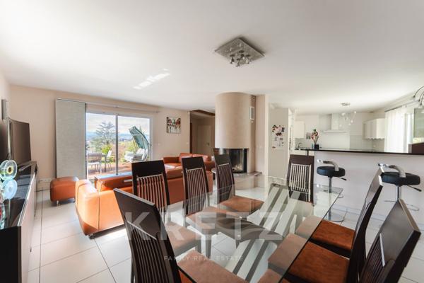 Annecy-le-Vieux – Quartier du Petit Port - Maison vue Lac