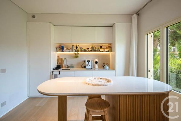 Appartement F3 à vendre  3 pièces - 70,62 m 2   NICE  - 06