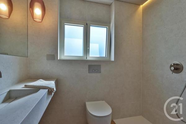 Appartement F3 à vendre  3 pièces - 70,62 m 2   NICE  - 06