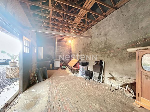 Ancienne ferme , 215m² , 5 chambres , grand jardin arboré , dépendances , hangar