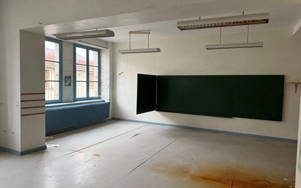 Immeuble à vendre    1 pièce •  Ligny-en-Barrois