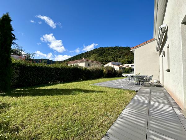 CEYRAT - BOISSEJOUR 63122 - RESIDENTIEL - VILLA DE 190M2 TRES LUMINEUSE PLAIN PIED - Boisséjour