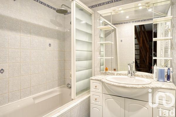 Maison à vendre 5 pièces 108 m² Saint-Brice-sous-Forêt