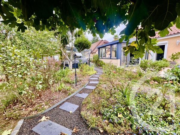 Maison à vendre  5 pièces - 150 m 2   IDRON  - 64