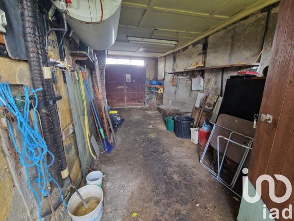 Maison 6 pièces de 99 m² à Forges-les-Eaux (76440)