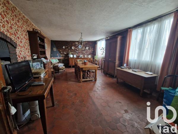 Maison 6 pièces de 99 m² à Forges-les-Eaux (76440)