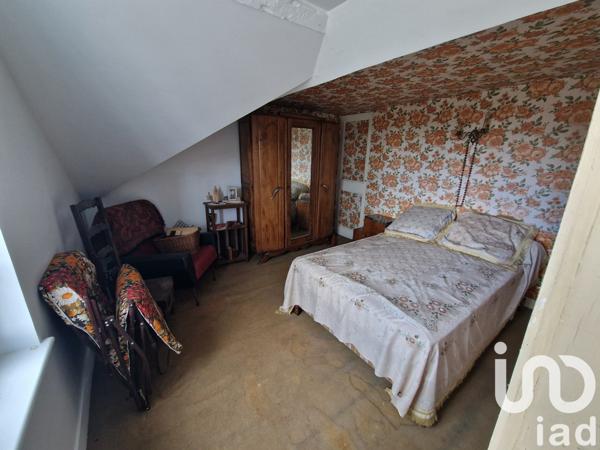 Maison 6 pièces de 99 m² à Forges-les-Eaux (76440)