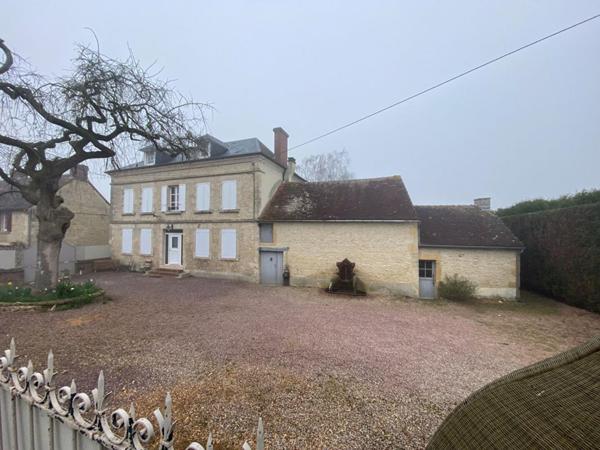 14170 Belle maison en Pierre avec beau parc arboré