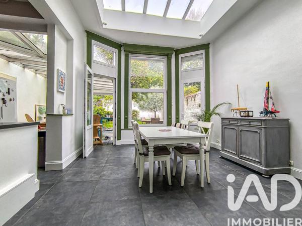 Maison à vendre 8 pièces 250 m² Armentières