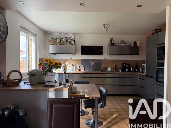 Maison à vendre 5 pièces 99 m² Auberives-sur-Varèze