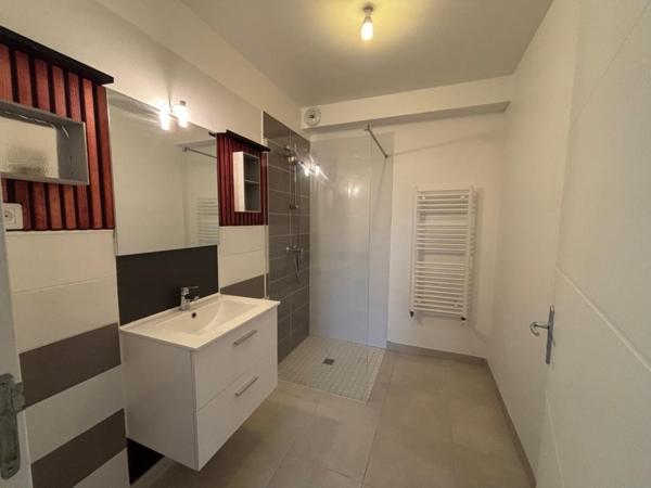 Maison à louer 5 pièces - 123 m²