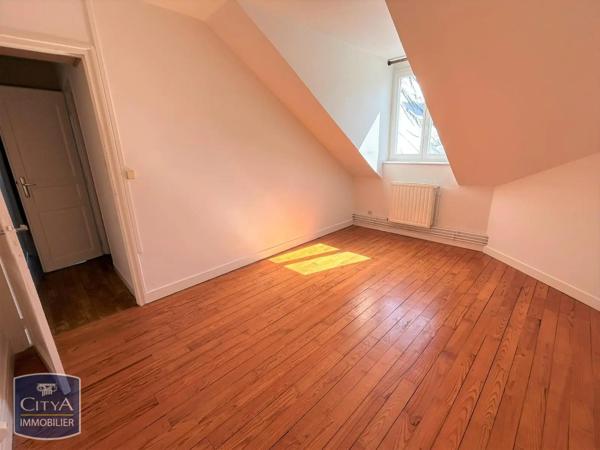 Appartement à louer 3 pièces 54.46m² Laon (02000)