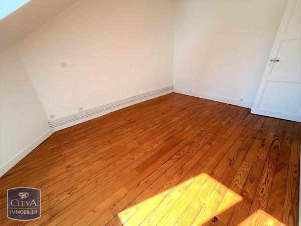 Appartement à louer 3 pièces 54.46m² Laon (02000)