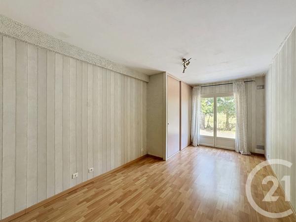 Appartement à vendre  4 pièces - 72,15 m 2   AUCH  - 32