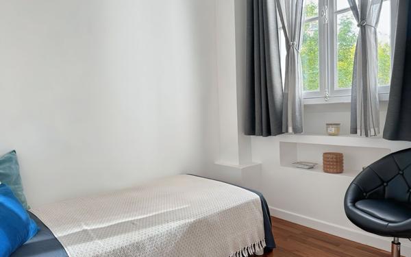 Appartement à vendre    3 pièces • 62,32 m2 Paris 16