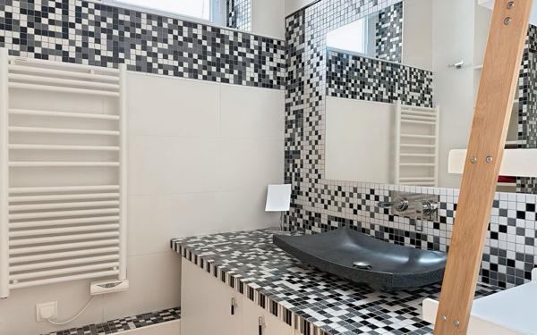 Appartement à vendre    3 pièces • 62,32 m2 Paris 16