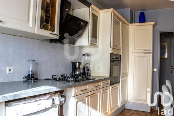 Appartement à vendre 4 pièces 74 m² Mantes-la-Jolie