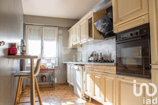 Appartement à vendre 4 pièces 74 m² Mantes-la-Jolie