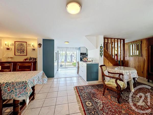 Maison à vendre  4 pièces - 139 m 2   PAMIERS  - 09