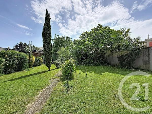Maison à vendre  4 pièces - 139 m 2   PAMIERS  - 09