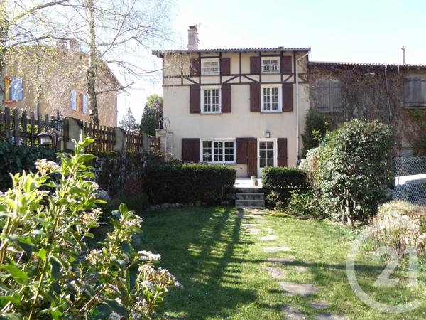 Maison à vendre  10 pièces - 202,40 m 2   SAURAT  - 09