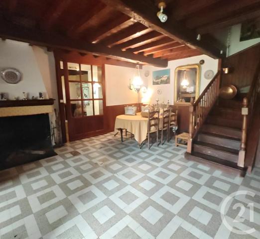 Maison à vendre  10 pièces - 202,40 m 2   SAURAT  - 09
