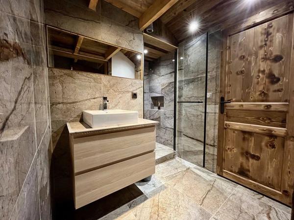 Bel appartement 3 chambres refait à neuf