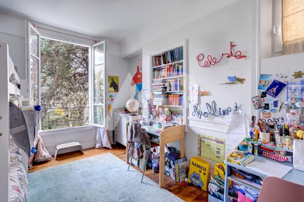 SEVRES RIVE DROITE - MAISON DE CHARME €995 000 ** - Référence 632-S