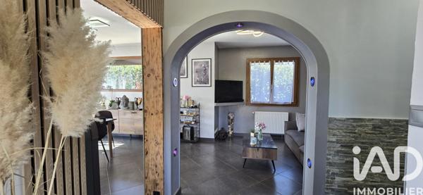 Maison à vendre 4 pièces 83 m² Sales