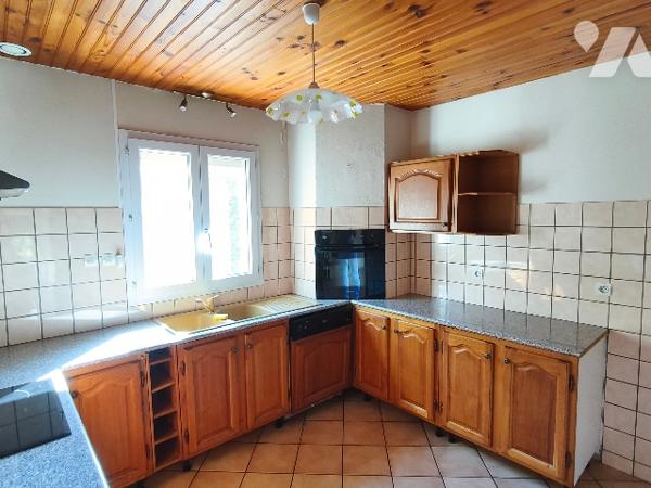 Maison de plain pied 3 chambres sur jardin de 1085 m².