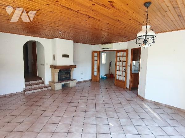 Maison de plain pied 3 chambres sur jardin de 1085 m².