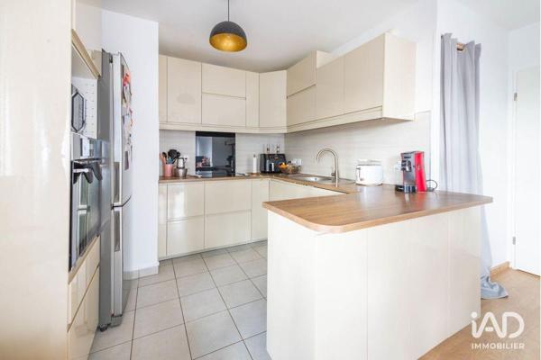 Appartement à vendre 4 pièces 76 m² Colombes