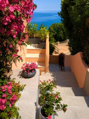 TARCO - Appartement moderne avec jardin et vue mer incroyable