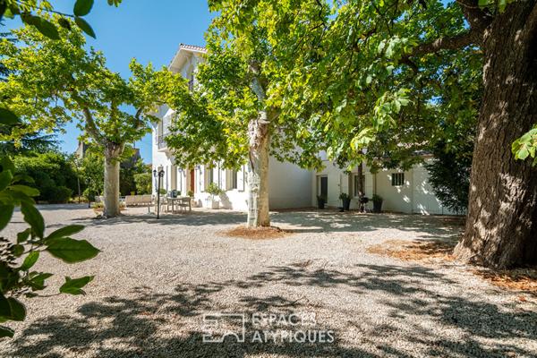 Maison de maitre rénové avec piscine