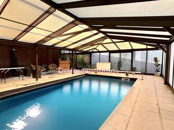 Maison à vendre 8 pièces de 252 m²