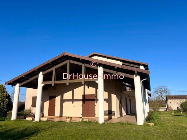 Maison à vendre 5 pièces de 221 m²