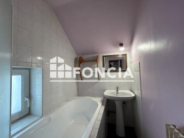 Location Appartement 3 pièces 46.5 m² - 1 RUE CHAPELLE ST LOUIS Dijon 21000