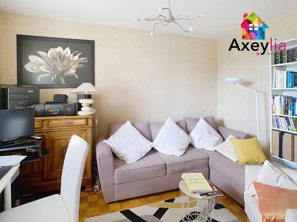 Roanne (42300) A VENDRE- ROANNE PROCHE PISCINE-APPARTEMENT T3 AVEC BALCON