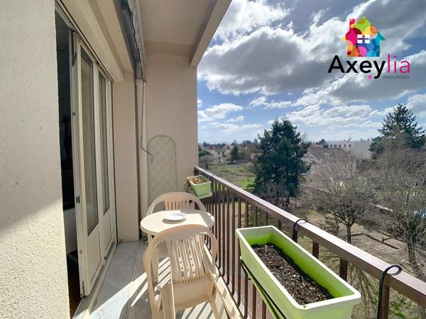 Roanne (42300) A VENDRE- ROANNE PROCHE PISCINE-APPARTEMENT T3 AVEC BALCON