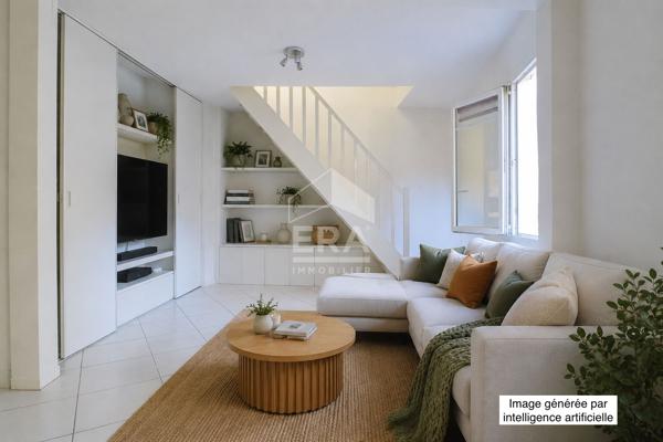 A vendre JOLIE MAISON INDIVIDUELLE  TYPE 3 - LUMINEUSE  SUD TERRASSE MARSEILLE 10ÈME CALME BON ÉTAT