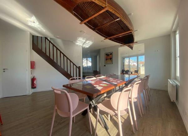 Maison à vendre    8 pièces •  Biscarrosse