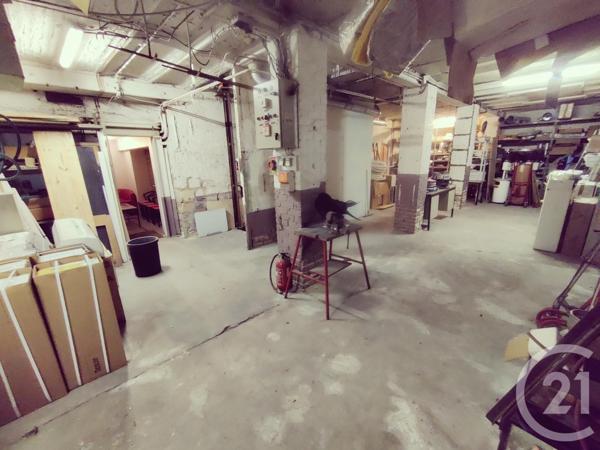 à vendre  219 m2 PARIS - 75017