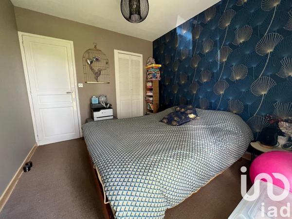 Maison 5 pièces de 162 m² à Mettray (37390)