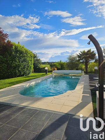 Maison 5 pièces de 162 m² à Mettray (37390)