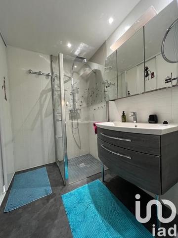 Maison 5 pièces de 162 m² à Mettray (37390)