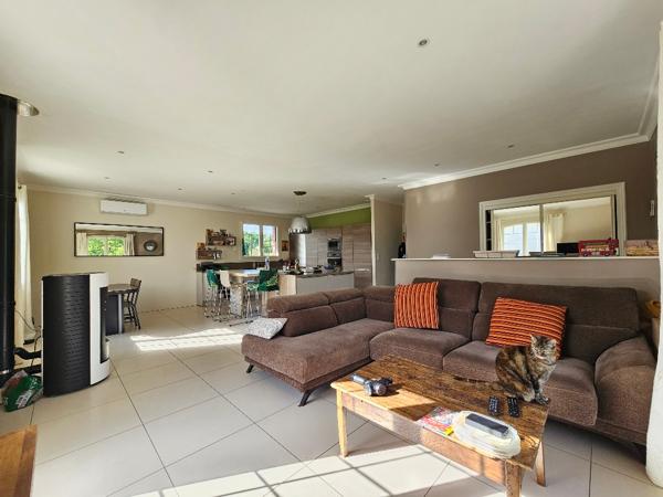 Maison à vendre La Couronne 7 pièce(s) 170 m2