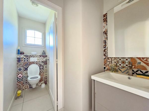 Maison à vendre La Couronne 7 pièce(s) 170 m2